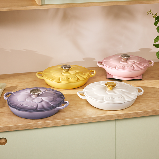 Le Creuset - Petal Braiser Casserole