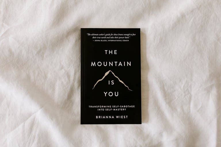 The Mountain Is You - Brianna Wiest - Paperback book
