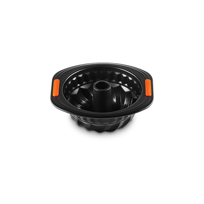 Le Creuset - Fluted Cake Pan