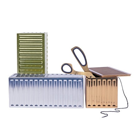 SHIPPING CONTAINER STORAGE SET
