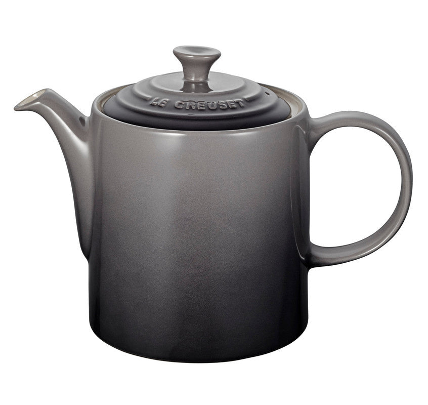 Le Creuset Grand Teapot