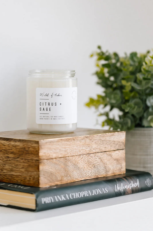 Hand-poured Canadian soy candle with citrus scent