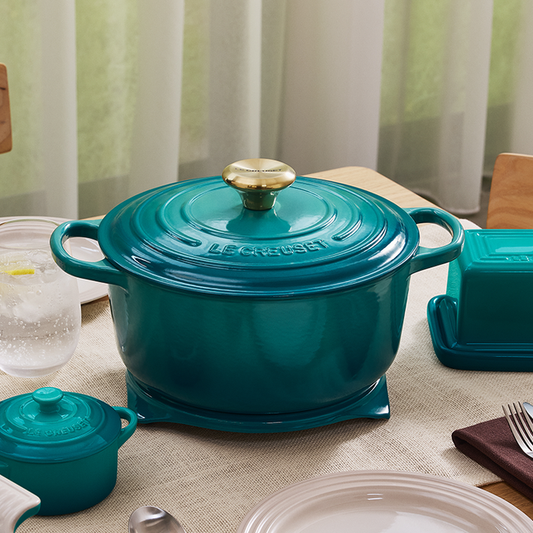 NEW Le Creuset Round Dutch Oven 4.2L – Bleu Riviera