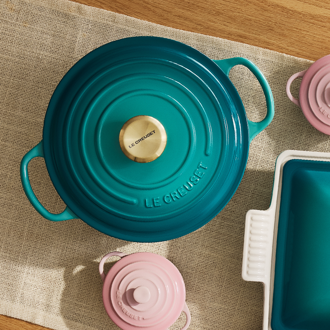 NEW Le Creuset Round Dutch Oven 4.2L – Bleu Riviera