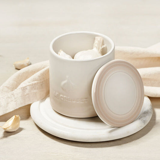 Le Creuset - Garlic Keeper