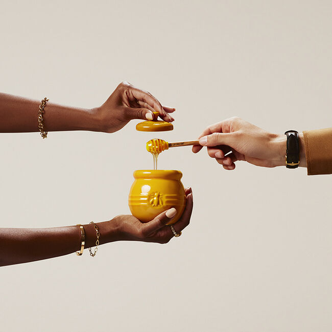 Le Creuset - Honey Pot with Silicone Honey Dipper