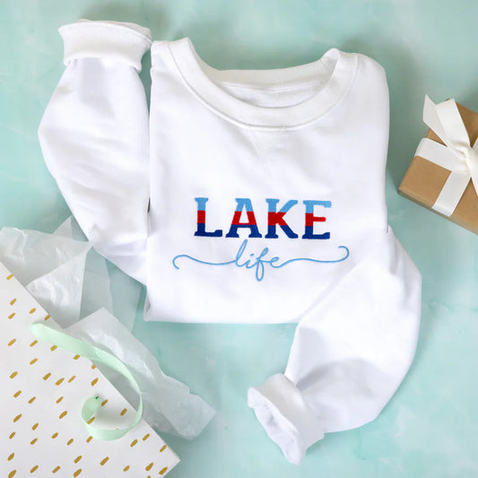Lake Life - Sweatshirt White S/M