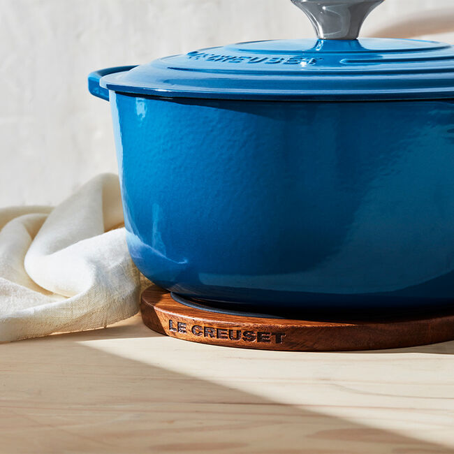 Le Creuset - Wooden Magnetic Trivet