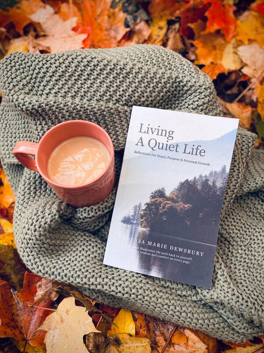 Living a Quiet Life - Book (Paperback)