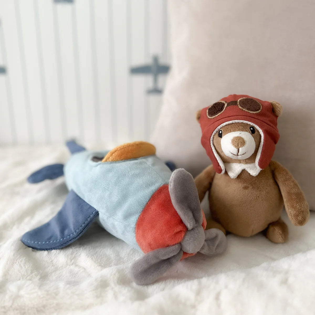 MON AMI - Pilot Bear & Plane